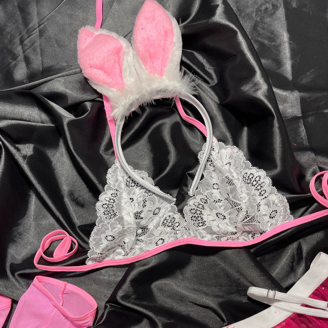 Conejita rosa c31 - Image 2